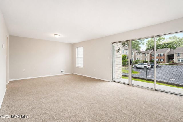 29 Lindsey Circle 29, Old Bridge, NJ 08857