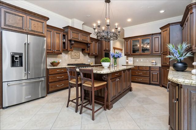 412 Flint Ridge Court, Norman, OK 73072