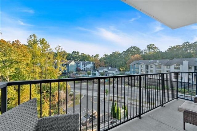 6890 Peachtree Dunwoody Road 303, Atlanta, GA 30328