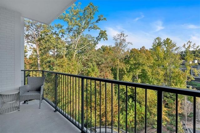 6890 Peachtree Dunwoody Road 303, Atlanta, GA 30328