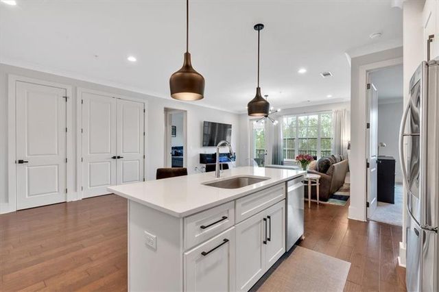 6890 Peachtree Dunwoody Road 303, Atlanta, GA 30328