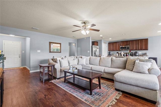 8405 Calgary Drive, Mobile, AL 36695