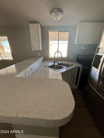 652 S Ellsworth Road 170, Mesa, AZ 85208