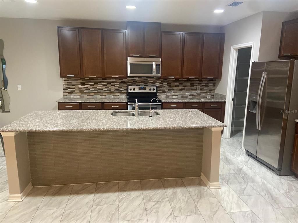 Image 17 of property listing at 2618 SAN SIMEON WAY, Kissimmee, FL 34741