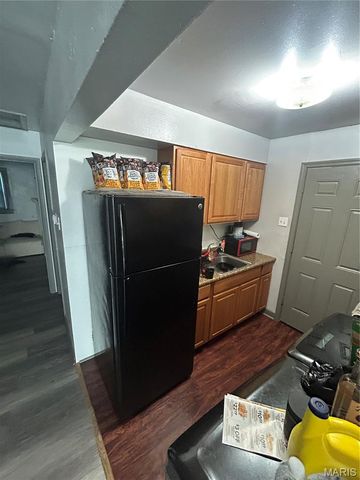 6133 Washington Avenue, Berkeley, MO 63134