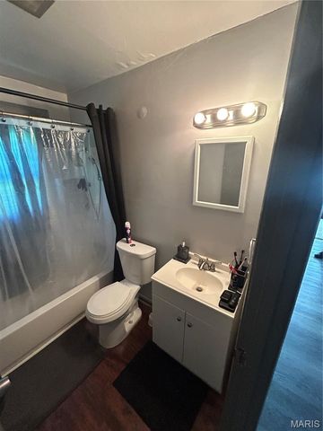 6133 Washington Avenue, Berkeley, MO 63134