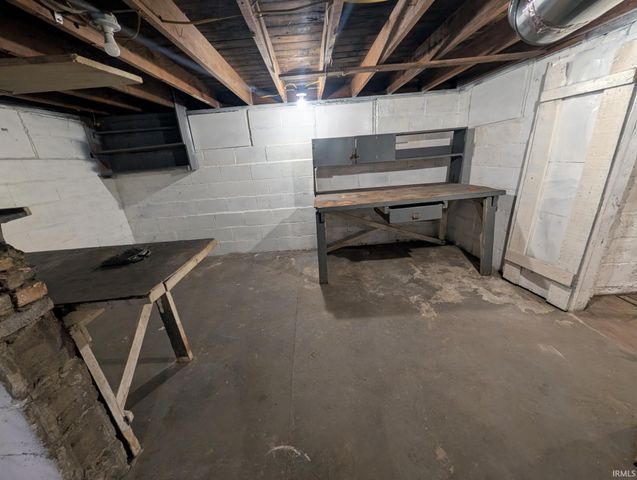 314 Aspenwald Avenue, Elkhart, IN 46516