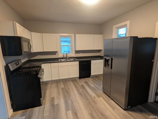 314 Aspenwald Avenue, Elkhart, IN 46516