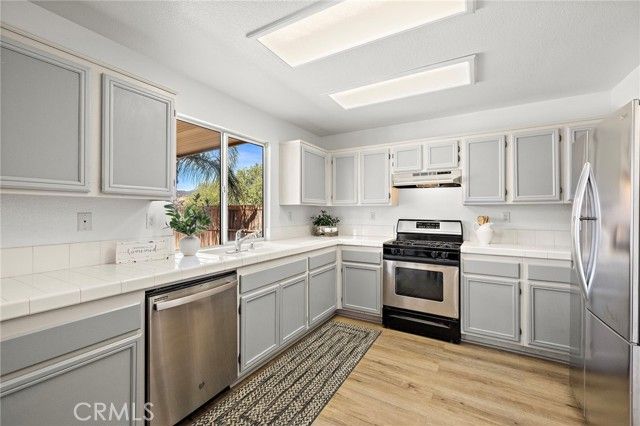 23023 Harbor Seal Court, Wildomar, CA 92595