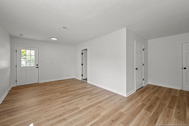 119 Hollow Lane, Raeford, NC 28376