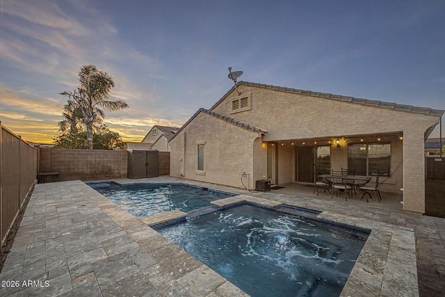 17687 W CHARTER OAK Road, Surprise, AZ 85388