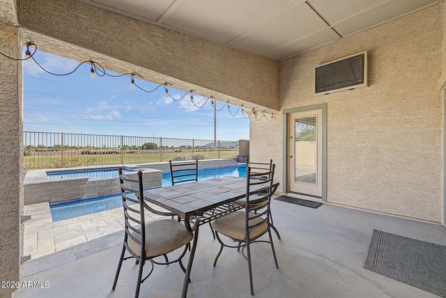 17687 W CHARTER OAK Road, Surprise, AZ 85388