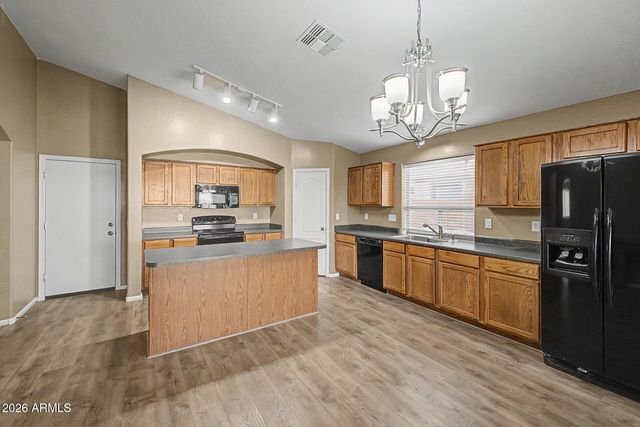 17687 W CHARTER OAK Road, Surprise, AZ 85388