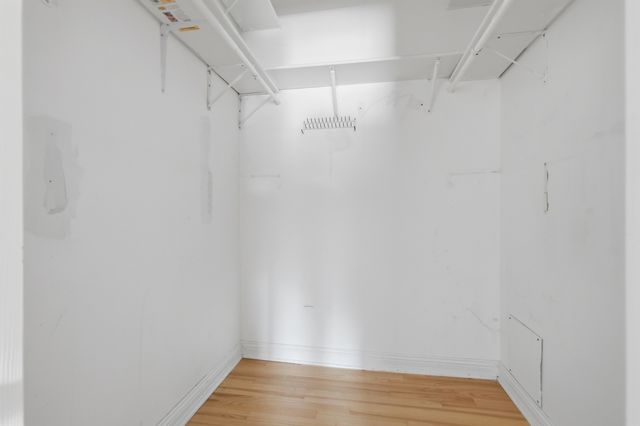 1463 Mercury Drive 115, Schaumburg, IL 60193