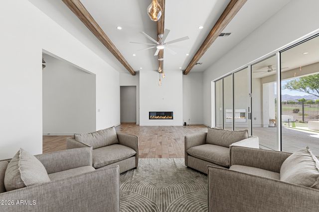 17932 W MOUNTAINAIR Street, Surprise, AZ 85388