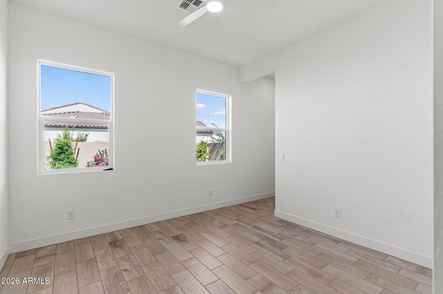 17932 W MOUNTAINAIR Street, Surprise, AZ 85388