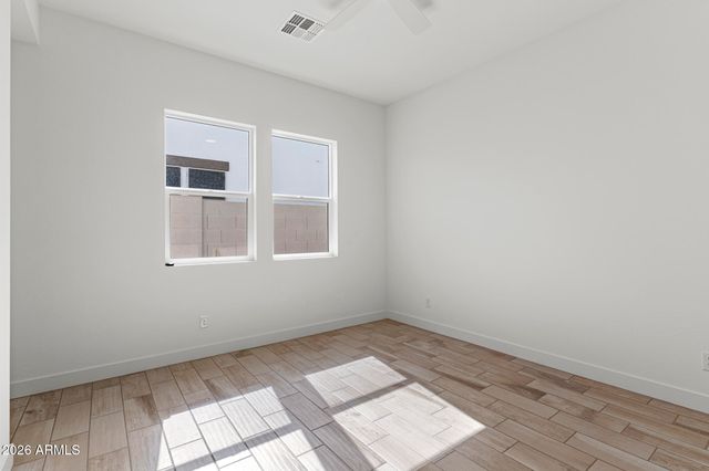 17932 W MOUNTAINAIR Street, Surprise, AZ 85388