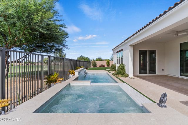 17932 W MOUNTAINAIR Street, Surprise, AZ 85388