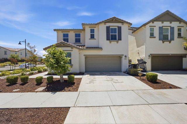 1702 Plumas Drive, Lathrop, CA 95330