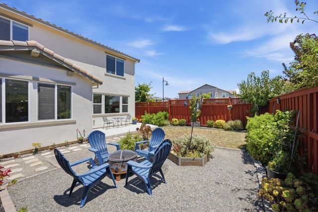 1702 Plumas Drive, Lathrop, CA 95330