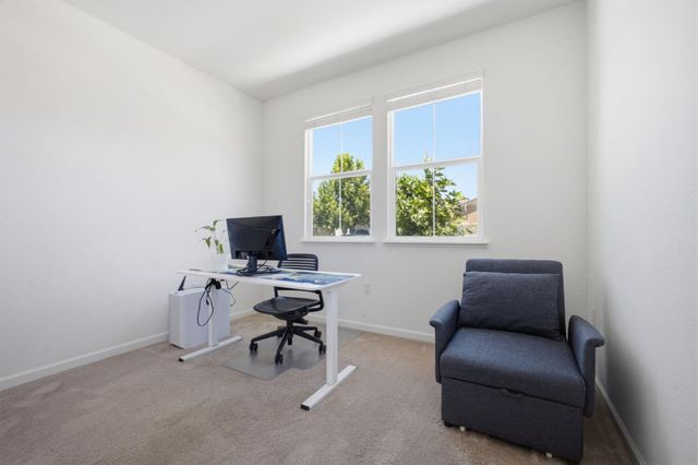 1702 Plumas Drive, Lathrop, CA 95330