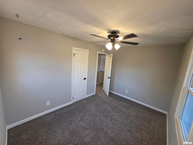 1921 N ALBANY Street, Springfield, IL 62702