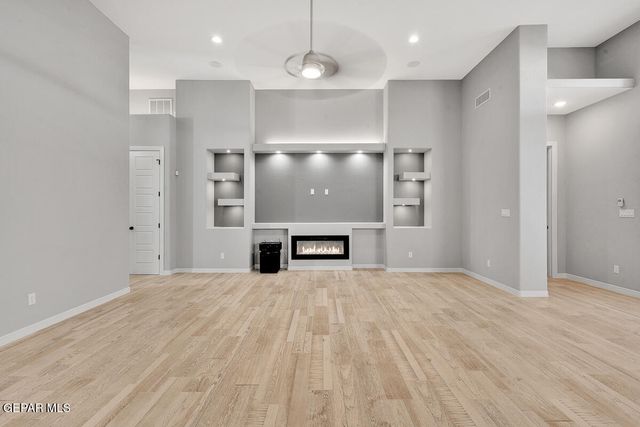 309 Emerald Pearl Drive, Horizon City, TX 79928