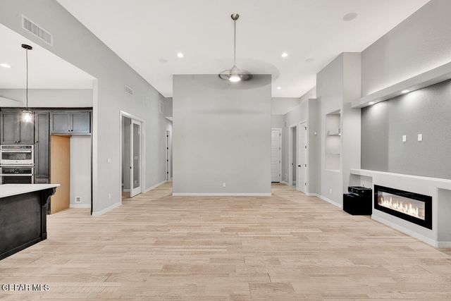 309 Emerald Pearl Drive, Horizon City, TX 79928