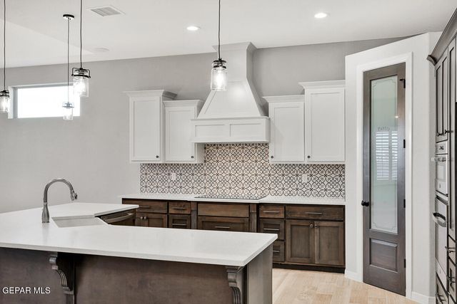 309 Emerald Pearl Drive, Horizon City, TX 79928