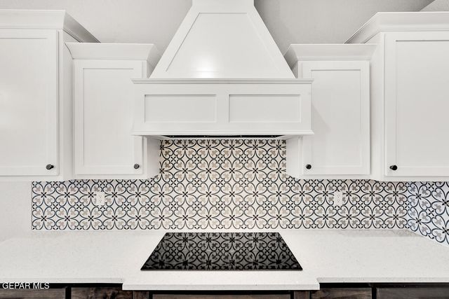 309 Emerald Pearl Drive, Horizon City, TX 79928