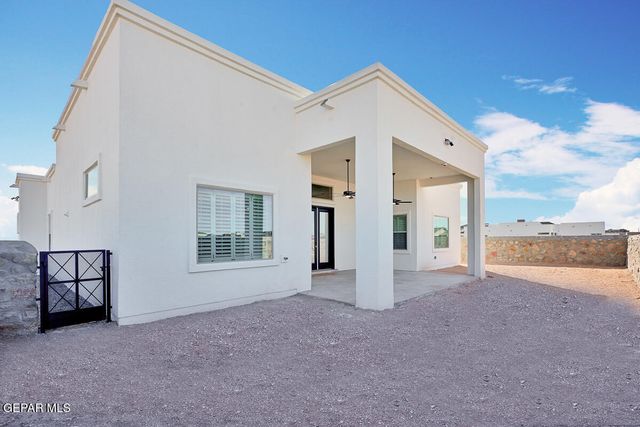 309 Emerald Pearl Drive, Horizon City, TX 79928