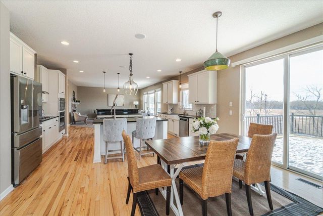 3353 SW James Court SW, Prior Lake, MN 55372