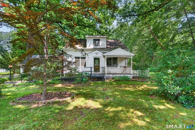 42 Ezra Street, North Haven, CT 06473