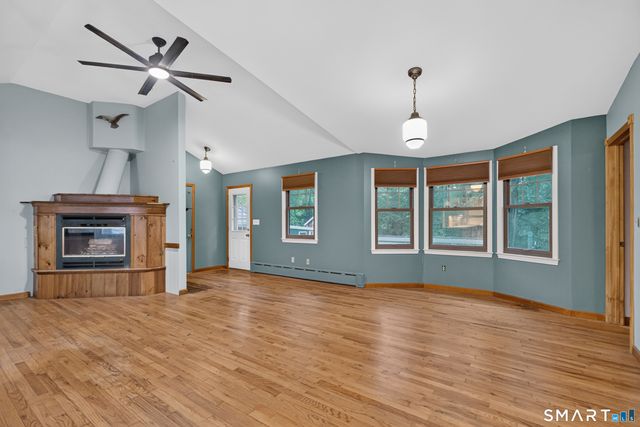 42 Ezra Street, North Haven, CT 06473