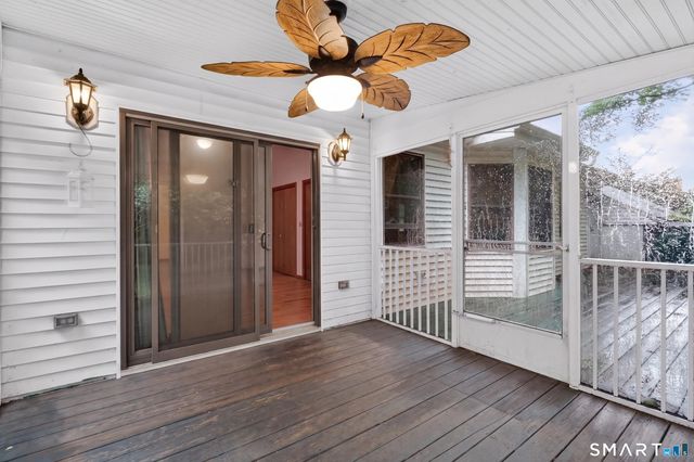 42 Ezra Street, North Haven, CT 06473