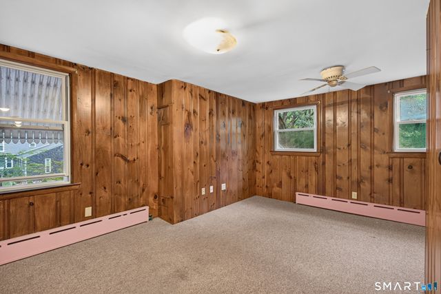 42 Ezra Street, North Haven, CT 06473