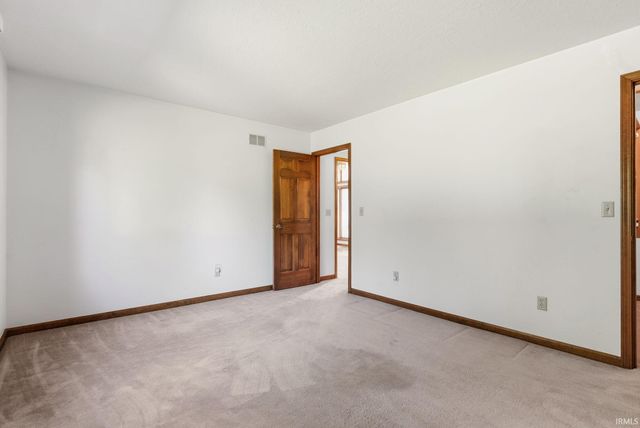 10232 Clarks Passage, Fort Wayne, IN 46825
