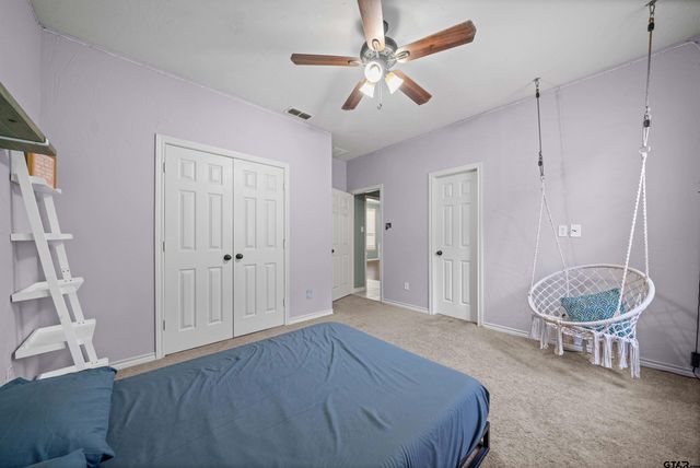 10377 Mountain View Rd, Whitehouse, TX 75791