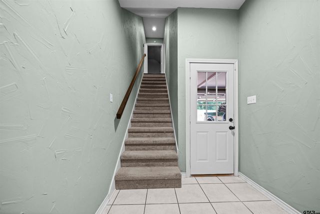 10377 Mountain View Rd, Whitehouse, TX 75791