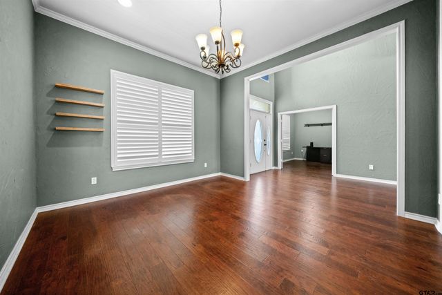 10377 Mountain View Rd, Whitehouse, TX 75791