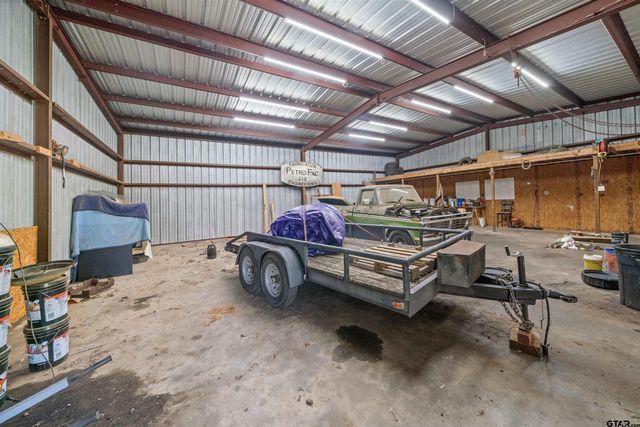 10377 Mountain View Rd, Whitehouse, TX 75791