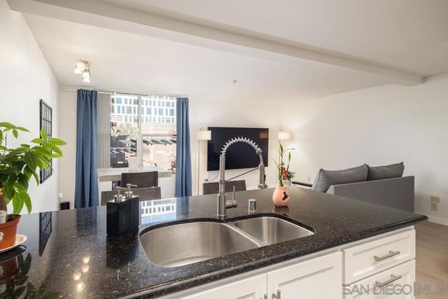 101 Market St 204, San Diego, CA 92101