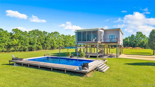 2364 Alabama River Parkway, Millbrook, AL 36054