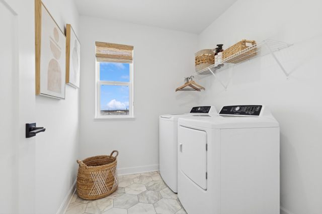 2738 Wood Duck Trail, Shakopee, MN 55379