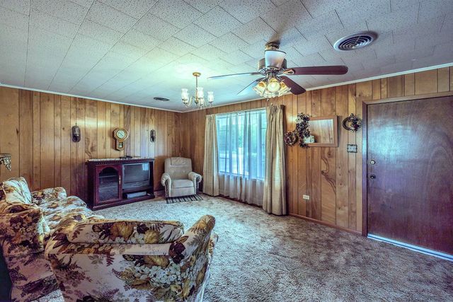 570 Hospital Dr, Raceland, LA 70394