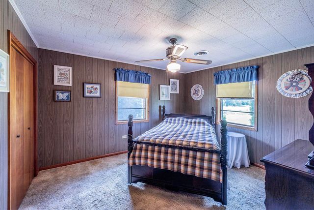 570 Hospital Dr, Raceland, LA 70394