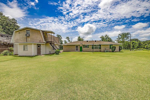 570 Hospital Dr, Raceland, LA 70394