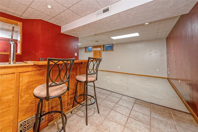1001 Chelsea Dr, North Fayette, PA 15126