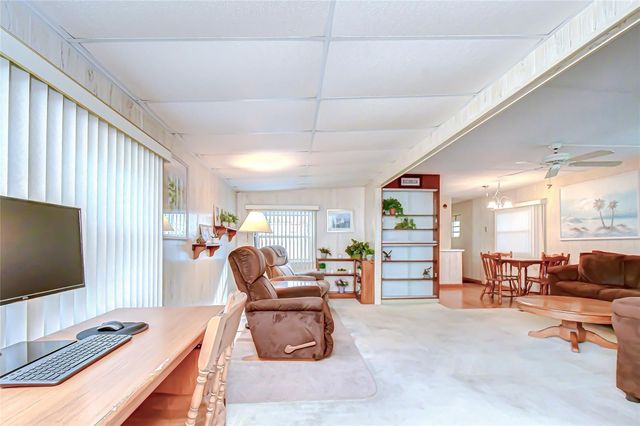 39524 DUNDEE ROAD, Zephyrhills, FL 33542