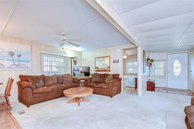 39524 DUNDEE ROAD, Zephyrhills, FL 33542